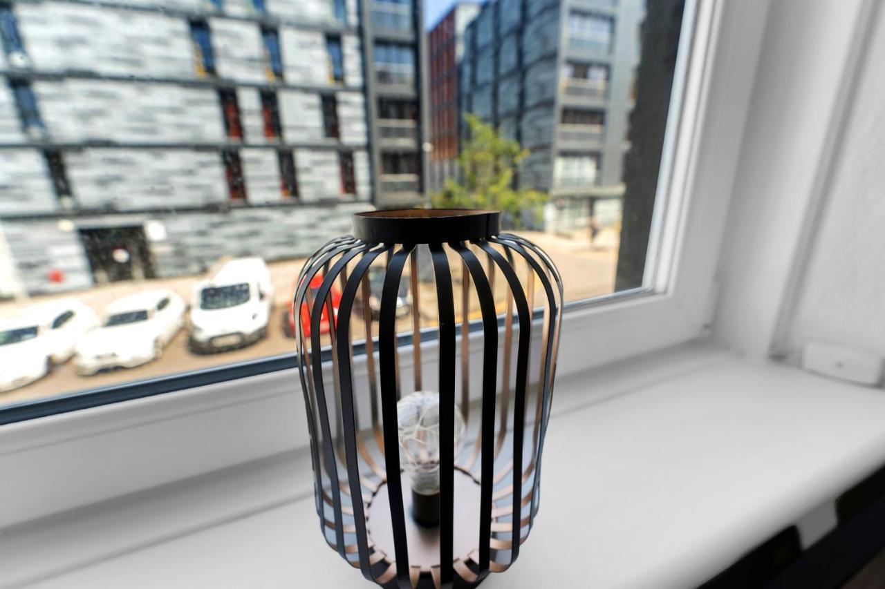 Modern & Spacious 1 Bedroom Apartment - Close To City Centre - Sleeps Up To 3 Guests Édimbourg Extérieur photo
